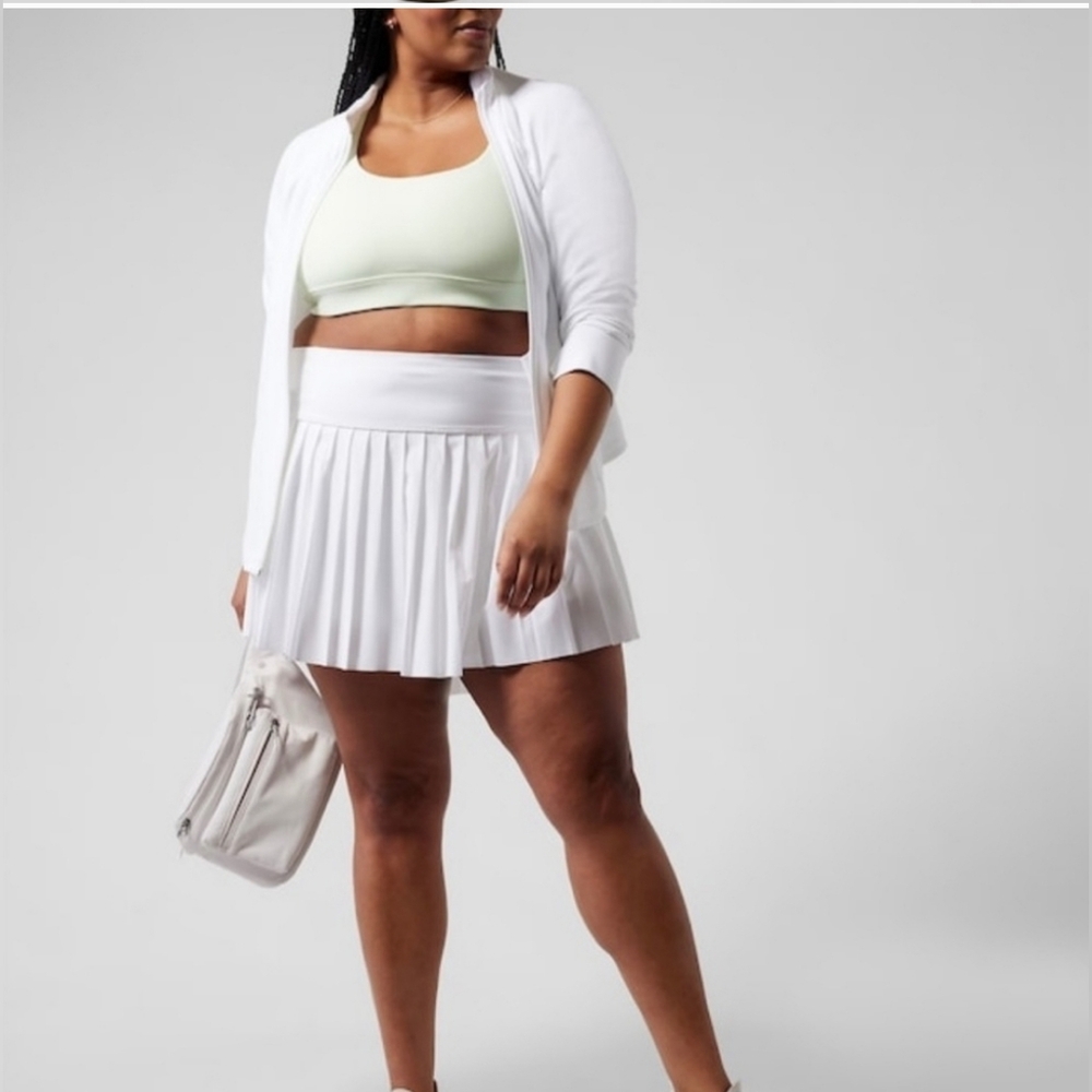 Athleta White Elevate Skorts NWT Size: 3X Pkus Size Pleated Skort